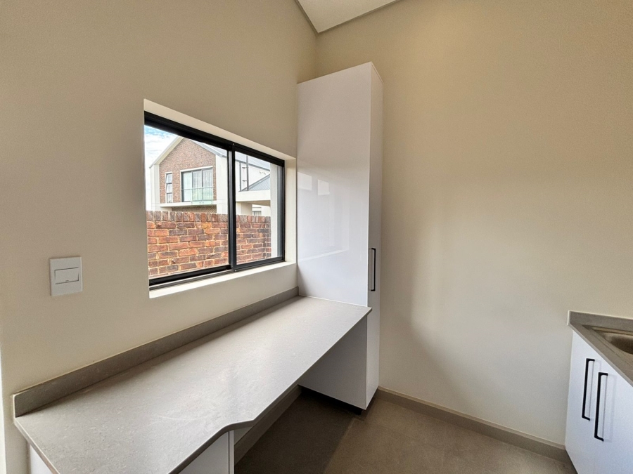 To Let 3 Bedroom Property for Rent in Helderzicht Eco Estate North West